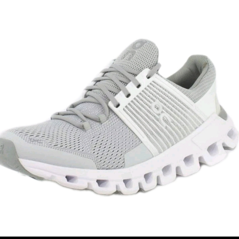 ON Womens Cloudswiftize Sneakers Shoes Size 8.5 Gray White Running Hiking